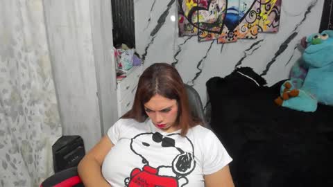 Snapshot of pocahontas_98113116 chatting on October 9, 2:06 am lesly pagina azul pocahontas982 online show from October 9, 2:06 am