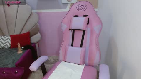 poison_liv online show from March 7, 2:23 pm