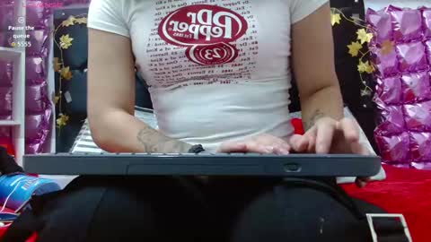 Snapshot of poisondost_hot chatting on September 23, 11:37 am Aleja online show from September 23, 11:37 am