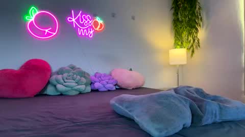 Jenna online show from March 26, 1:33 am