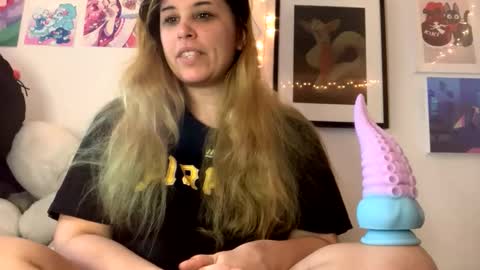 sweet angel baby  online show from February 12, 1:47 pm