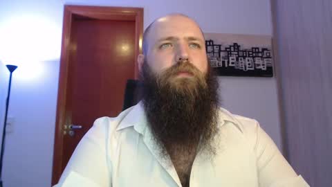 Bear online show from February 26, 2:08 am