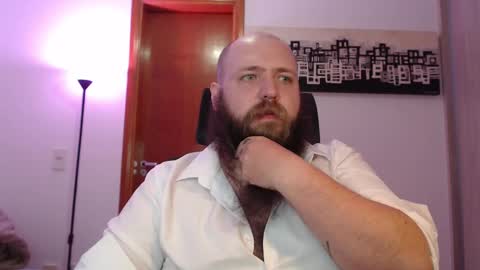 Bear online show from March 6, 5:14 am