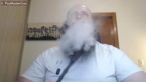 Bear online show from April 12, 1:20 am