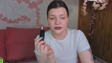 Polly online show from November 20, 3:31 pm