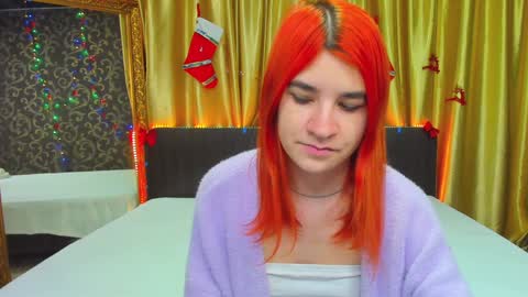 Snapshot of polly_love_ chatting on January 21, 7:04 am Polly online show from January 21, 7:04 am