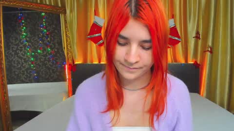 Snapshot of polly_love_ chatting on January 22, 10:50 am Polly online show from January 22, 10:50 am