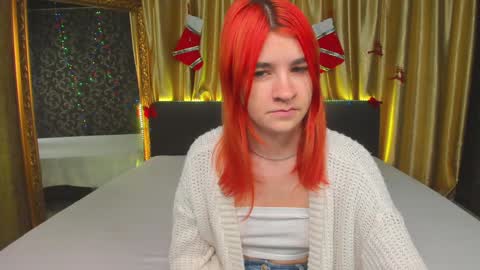 Snapshot of polly_love_ chatting on January 14, 7:17 am Polly online show from January 14, 7:17 am