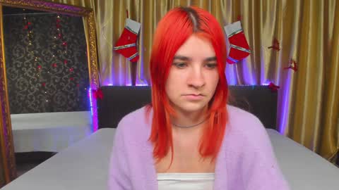 Snapshot of polly_love_ chatting on January 15, 4:54 pm Polly online show from January 15, 4:54 pm