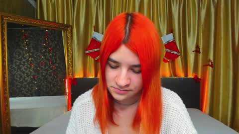 Snapshot of polly_love_ chatting on January 17, 7:19 am Polly online show from January 17, 7:19 am