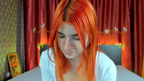 Snapshot of polly_love_ chatting on January 7, 7:10 am Polly online show from January 7, 7:10 am