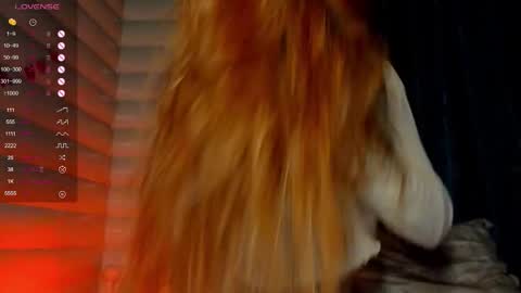Snapshot of polly_luna chatting on October 11, 10:35 pm Polly online show from October 11, 10:35 pm