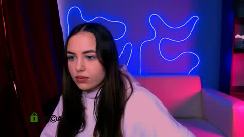 Polly online show from March 24, 1:06 pm