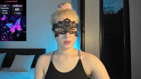 polly_skil online show from March 13, 2:20 pm