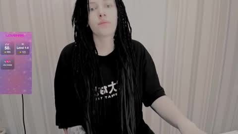 Polly online show from November 7, 9:34 am