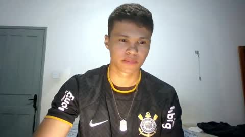 pollyster online show from December 23, 6:58 pm