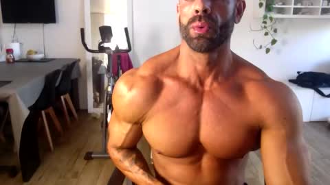 popopo0 online show from December 2, 10:46 am