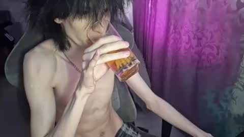 popoul_couple online show from August 2, 1:18 am