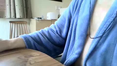 Snapshot of poshman65 chatting on January 18, 9:56 am poshman65 online show from January 18, 9:56 am