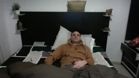 Josh online show from February 9, 6:32 pm