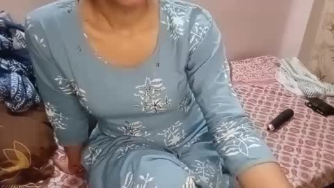 poulomi online show from March 3, 6:46 pm