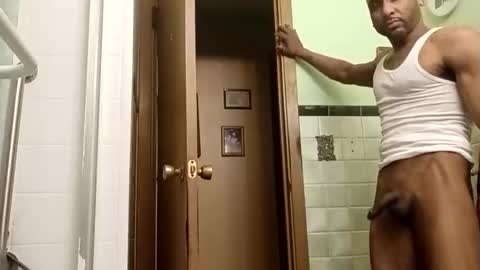 PipeLayerPlayer007 online show from April 15, 12:25 am