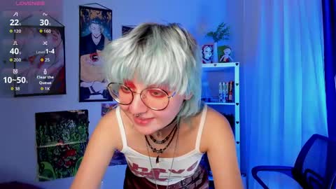 Powder online show from May 11, 9:01 pm