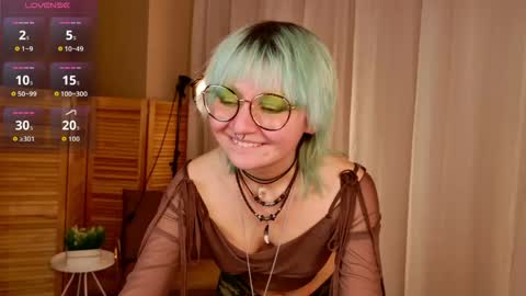 Powder online show from May 14, 9:02 pm