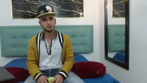   online show from May 13, 4:33 am