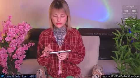 Lola online show from September 28, 5:16 am