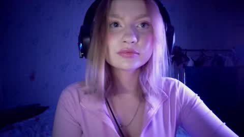 pr_in_cess_ online show from September 21, 8:13 pm