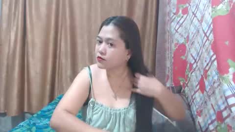 precious0088 online show from May 8, 10:32 am