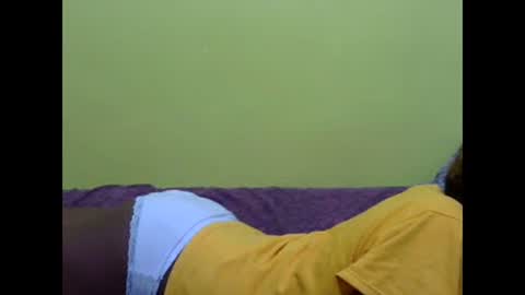 Snapshot of precious_nesh chatting on March 7, 2:34 pm precious_nesh online show from March 7, 2:34 pm