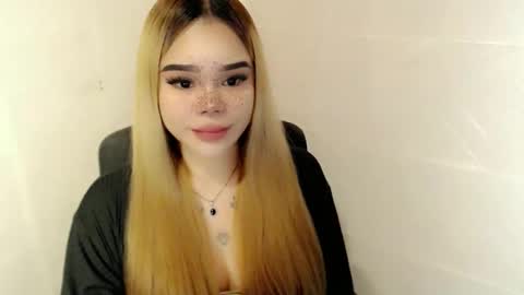 MAXXINE online show from February 3, 2:53 am