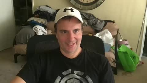 preppyguyintokink1 online show from October 16, 8:07 pm