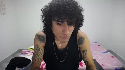 Plux online show from October 1, 4:44 am