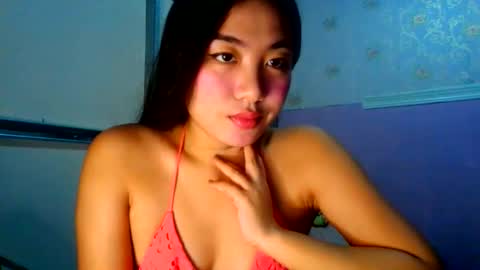 pretty_am online show from May 14, 11:25 pm