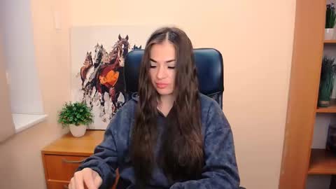 anna online show from September 18, 5:33 am