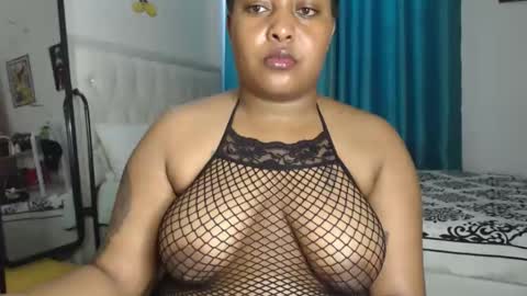 Annah online show from February 19, 8:57 am