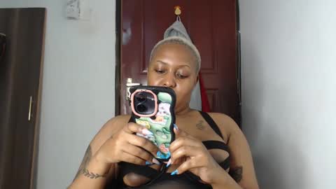Snapshot of pretty_annah chatting on January 20, 3:18 pm Annah online show from January 20, 3:18 pm