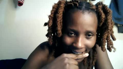 pretty_ass07 online show from July 6, 3:47 pm