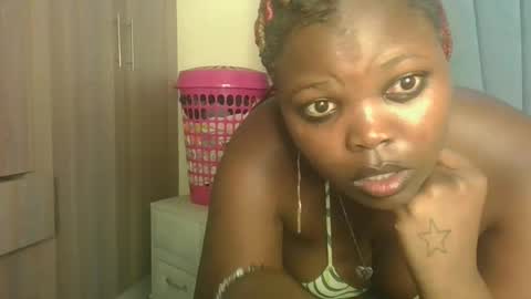 pretty_fel online show from November 9, 5:26 pm