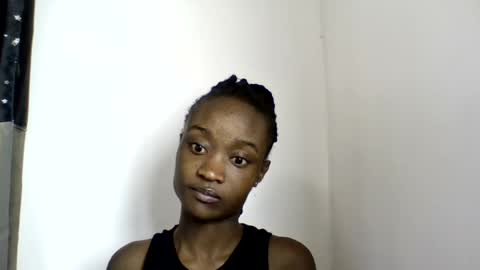 pretty luv1 online show from June 16, 11:47 am