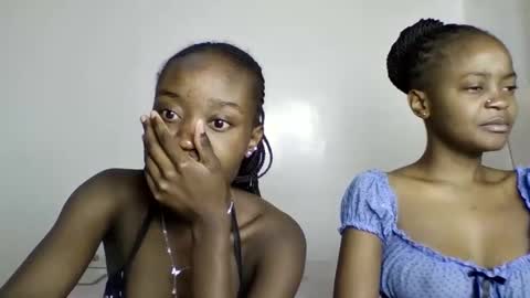 pretty luv1 online show from February 19, 8:57 am