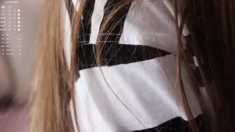 Elina online show from October 27, 9:09 am