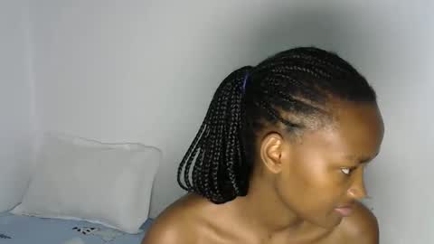 Pretty doll online show from November 8, 8:34 pm