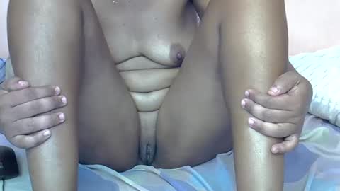 pretty_saddy online show from April 5, 7:22 pm