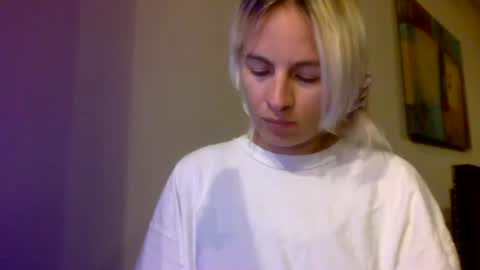 Missy  Jack online show from March 26, 1:55 am