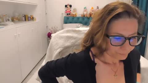 wilma online show from May 11, 7:00 pm