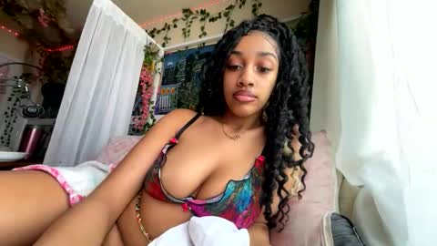 prettyblackgal online show from February 23, 9:50 pm